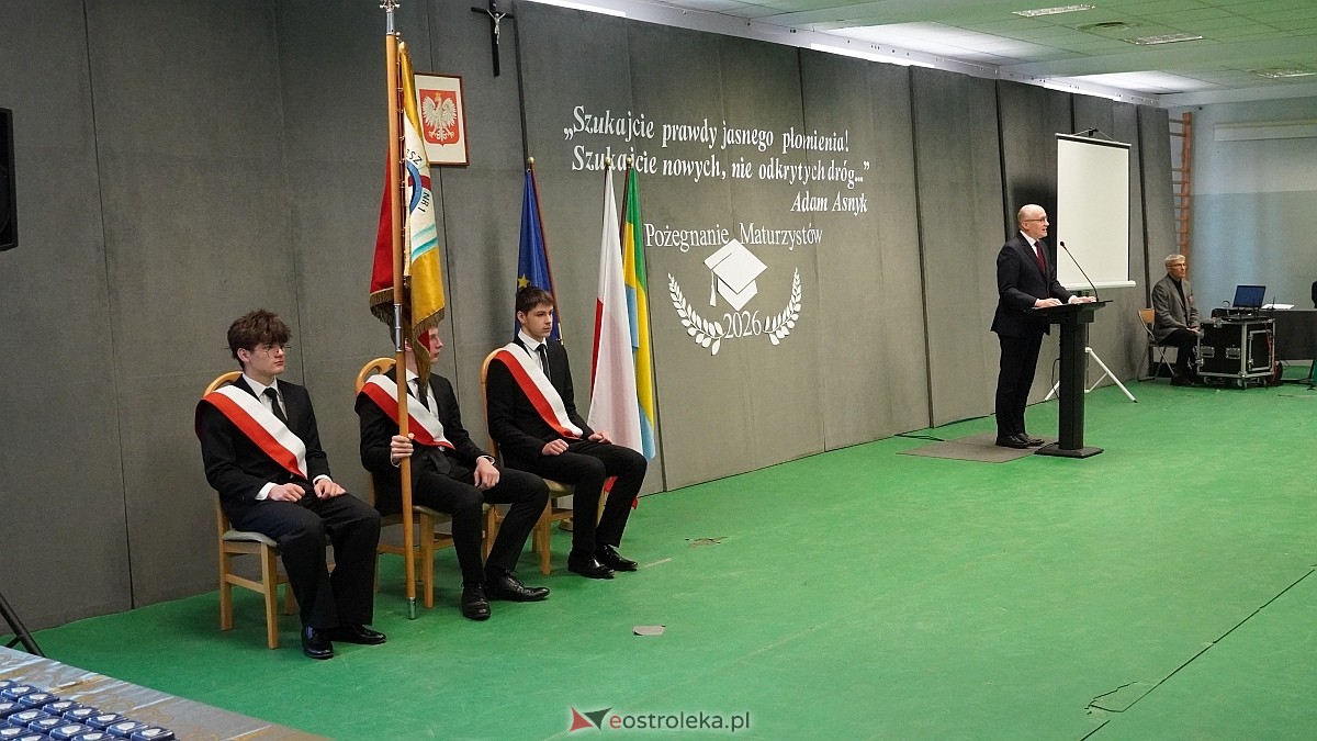 Rozdanie świadectw maturalnych w ZSZ nr 1 [24.04.2026] - zdjęcie #46 - eOstroleka.pl