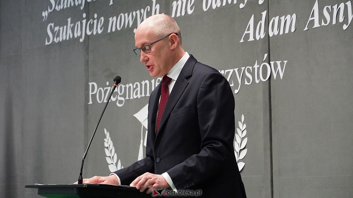 Rozdanie świadectw maturalnych w ZSZ nr 1 [24.04.2026] - zdjęcie #30 - eOstroleka.pl