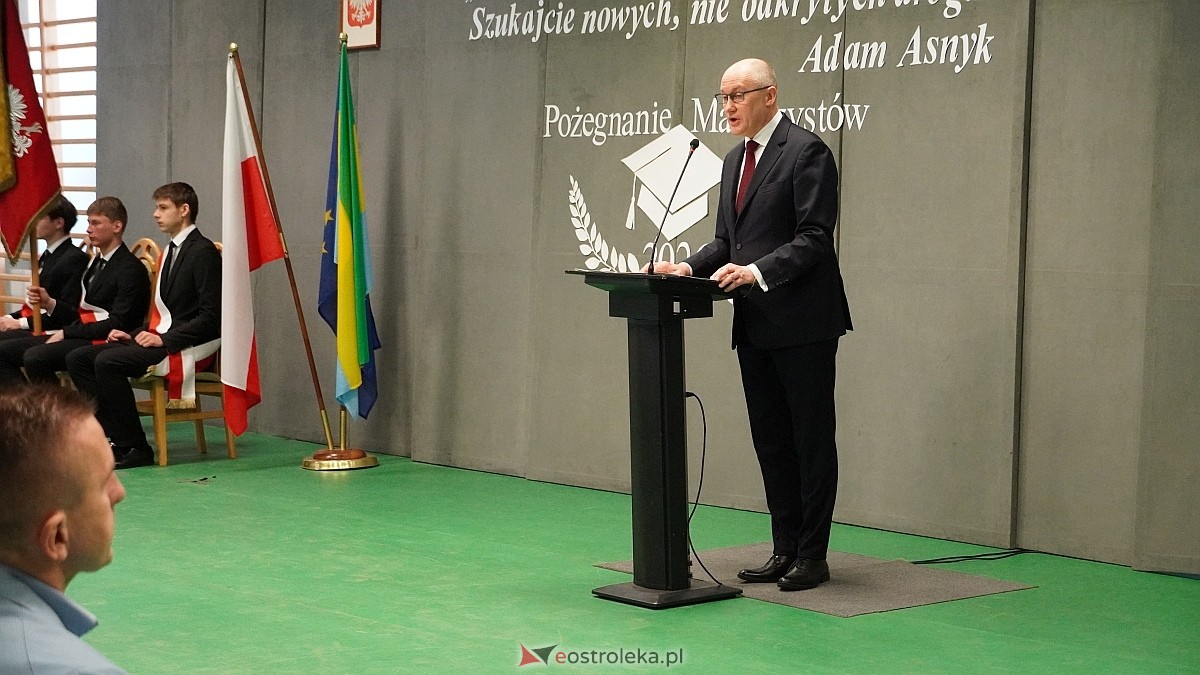 Rozdanie świadectw maturalnych w ZSZ nr 1 [24.04.2026] - zdjęcie #24 - eOstroleka.pl