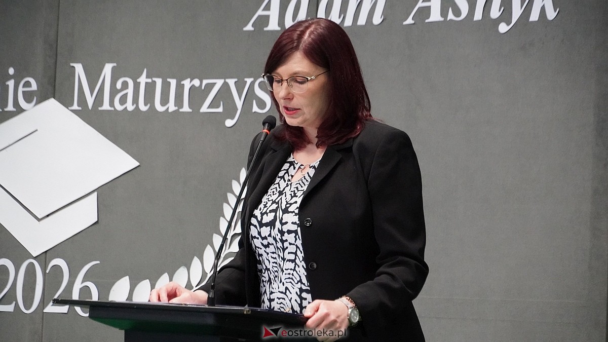 Rozdanie świadectw maturalnych w ZSZ nr 1 [24.04.2026] - zdjęcie #20 - eOstroleka.pl