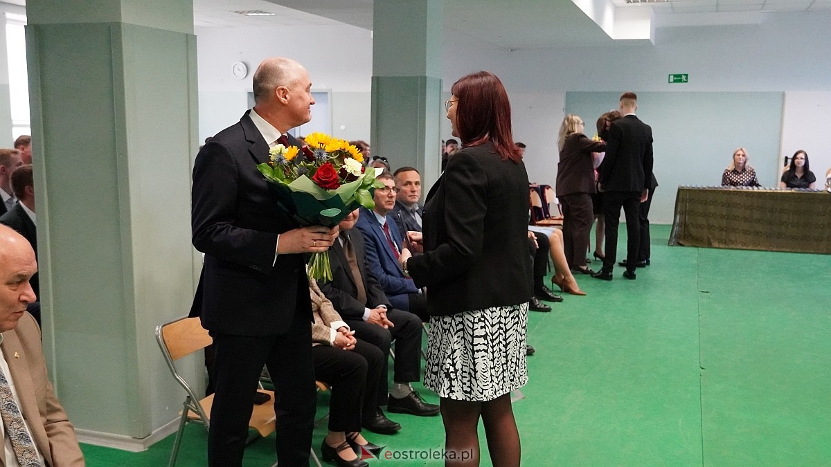Rozdanie świadectw maturalnych w ZSZ nr 1 [24.04.2026] - zdjęcie #16 - eOstroleka.pl