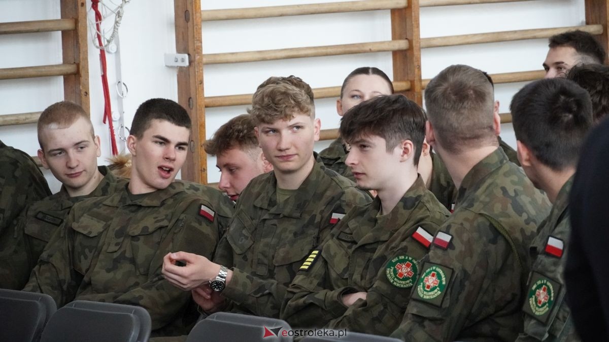 Zakończenie roku maturzystów z ZSZ nr 2 w Ostrołęce [24.04.2026] - zdjęcie #89 - eOstroleka.pl