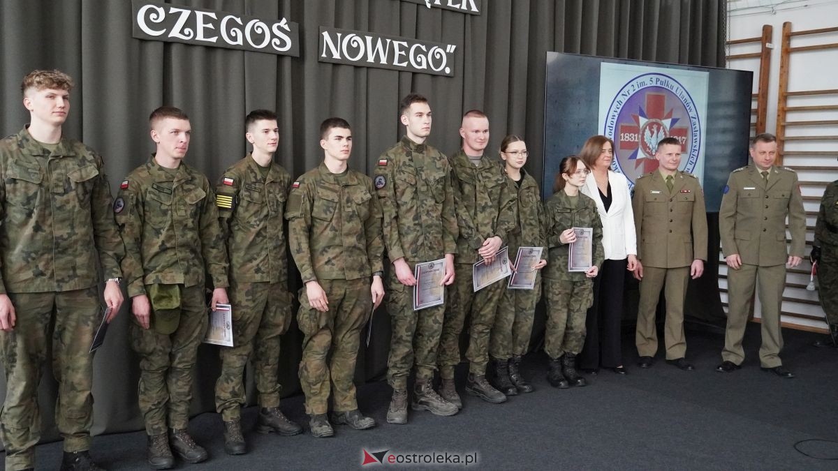 Zakończenie roku maturzystów z ZSZ nr 2 w Ostrołęce [24.04.2026] - zdjęcie #47 - eOstroleka.pl