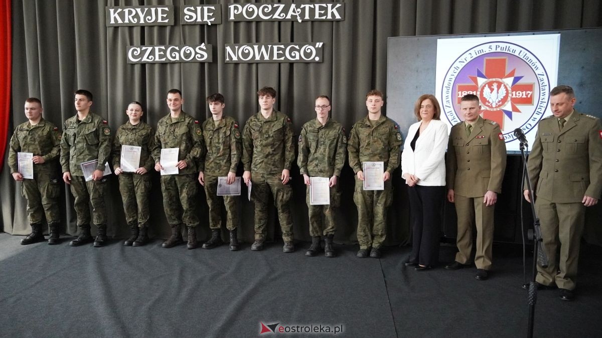 Zakończenie roku maturzystów z ZSZ nr 2 w Ostrołęce [24.04.2026] - zdjęcie #35 - eOstroleka.pl