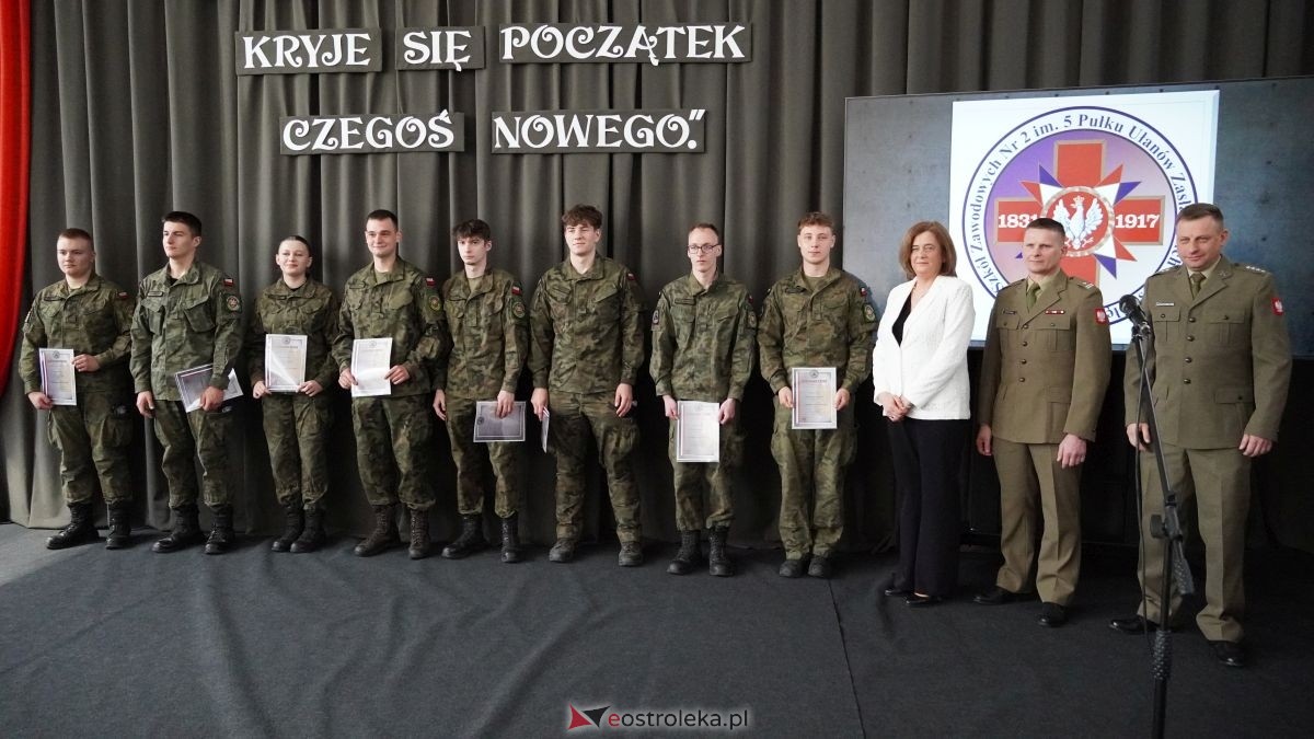 Zakończenie roku maturzystów z ZSZ nr 2 w Ostrołęce [24.04.2026] - zdjęcie #34 - eOstroleka.pl