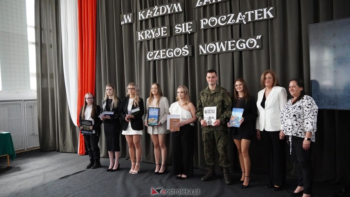 Zakończenie roku maturzystów z ZSZ nr 2 w Ostrołęce [24.04.2026] - zdjęcie #2 - eOstroleka.pl