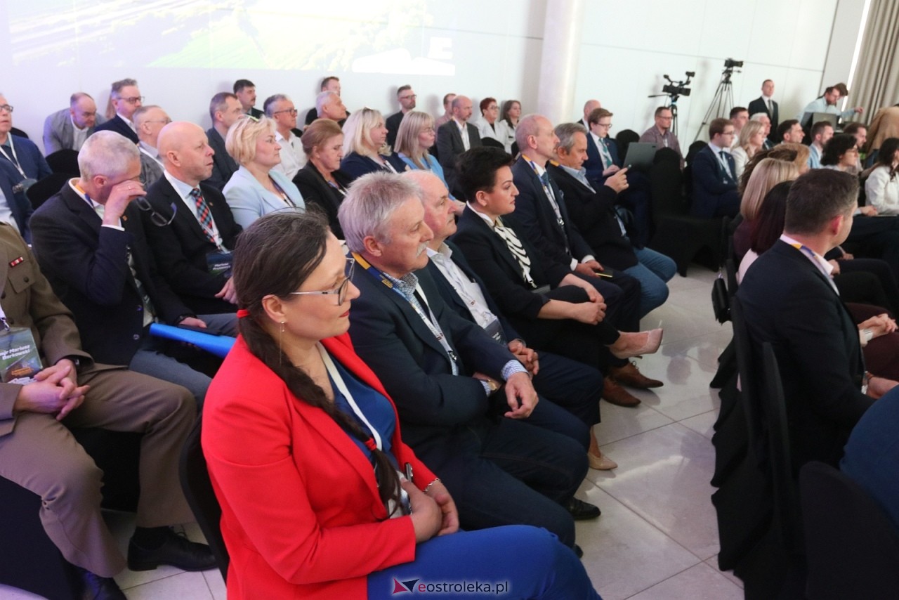 Kongres Tak dla CPK w Ostrołęce [25.04.2026] - zdjęcie #50 - eOstroleka.pl