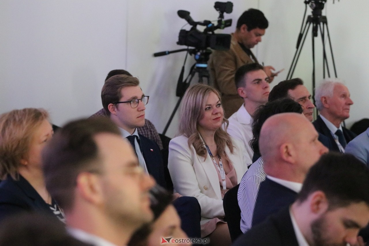 Kongres Tak dla CPK w Ostrołęce [25.04.2026] - zdjęcie #42 - eOstroleka.pl