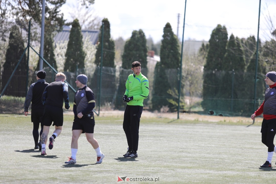 Turniej Piłki Nożnej o Puchar Przechodni Wójta Gminy Olszewo-Borki [26.04.2026] - zdjęcie #45 - eOstroleka.pl
