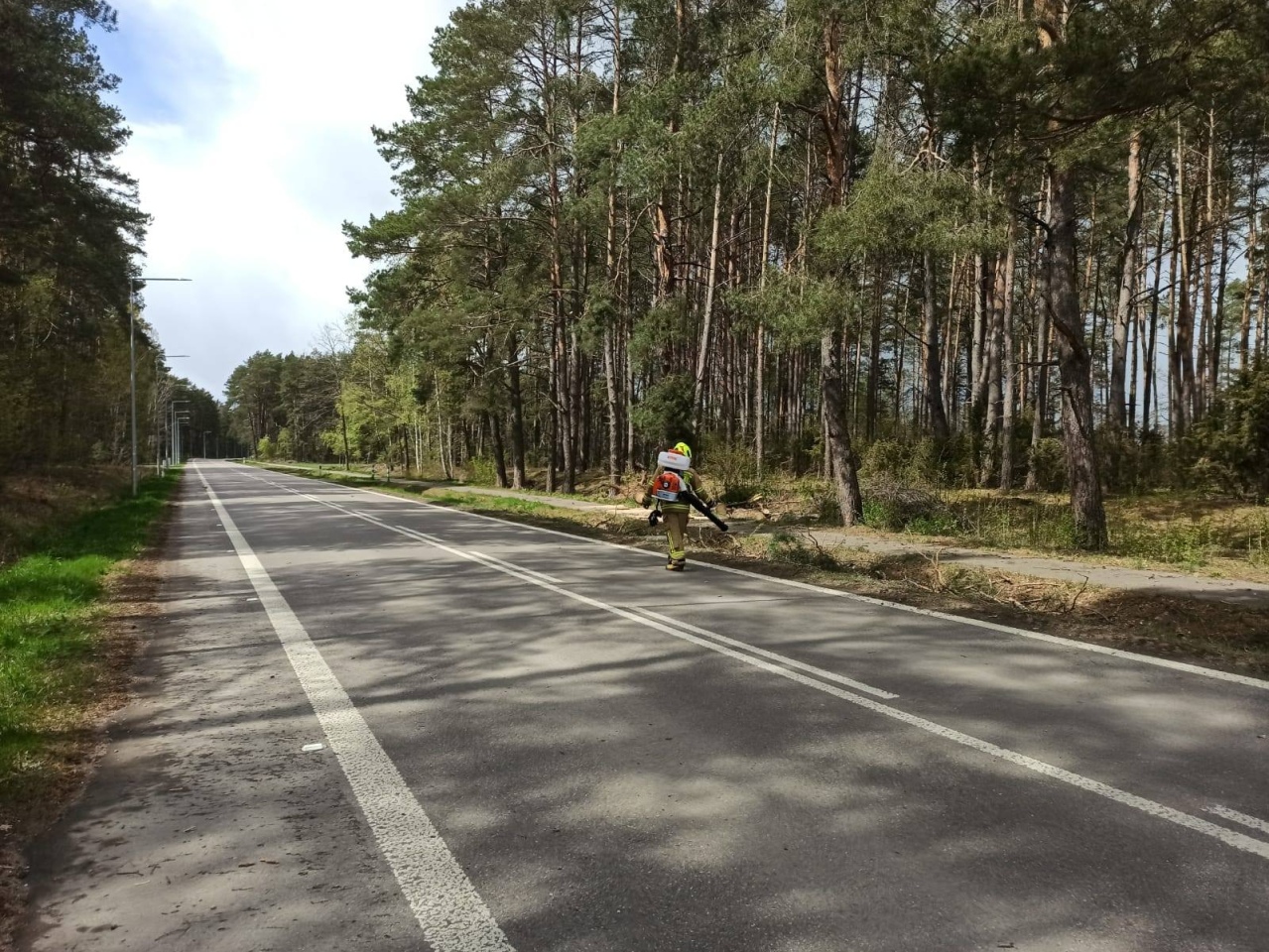 Skutki niedzielnej wichury w Ostrołęce i powiecie ostrołęckim [26.04.2026] - zdjęcie #8 - eOstroleka.pl