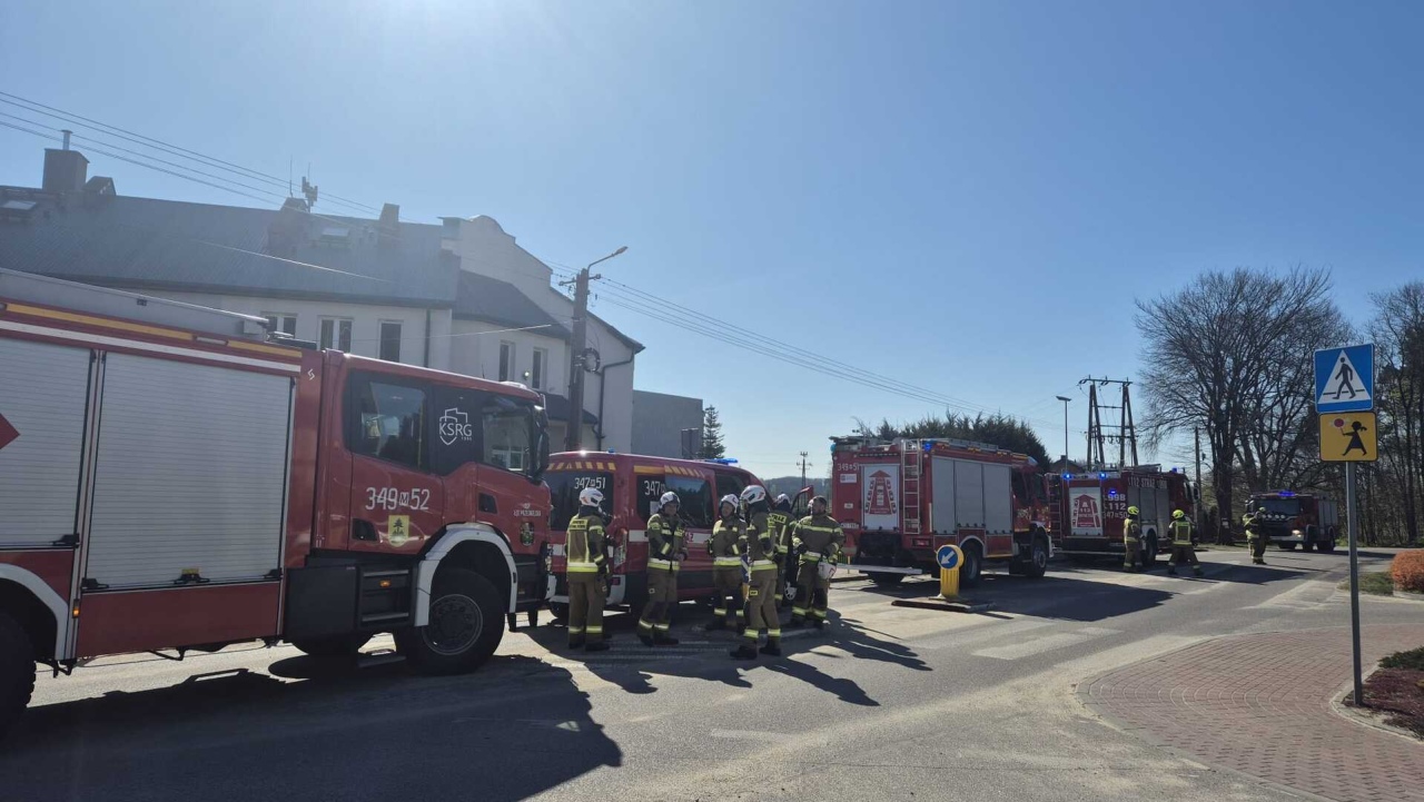 Wielka akcja strażaków w szkołach i pod kościołami. Co się działo w gminie Lelis? [21.04.2026] - zdjęcie #35 - eOstroleka.pl