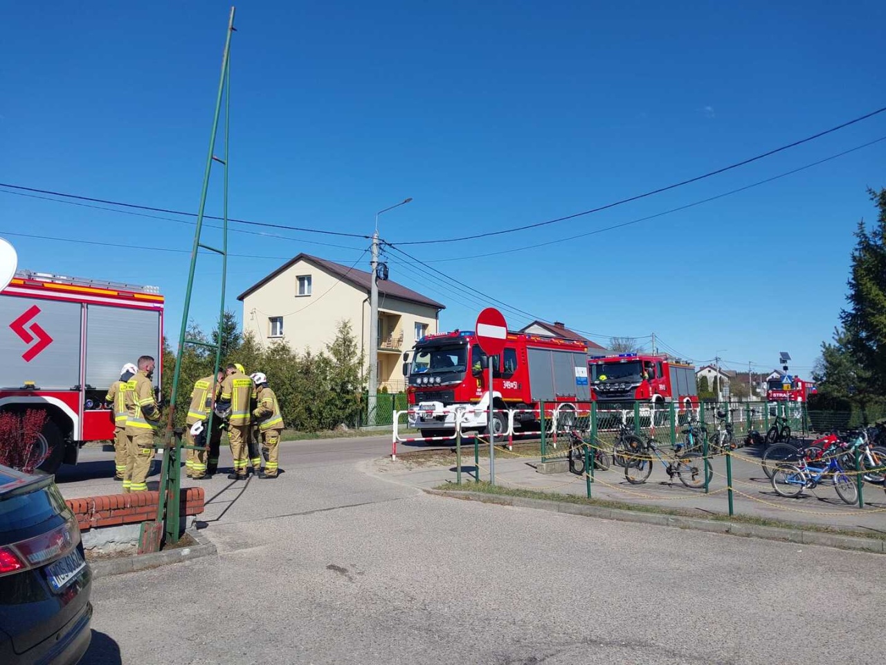 Wielka akcja strażaków w szkołach i pod kościołami. Co się działo w gminie Lelis? [21.04.2026] - zdjęcie #28 - eOstroleka.pl