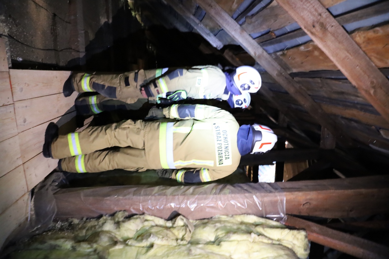 Wielka akcja strażaków w szkołach i pod kościołami. Co się działo w gminie Lelis? [21.04.2026] - zdjęcie #22 - eOstroleka.pl