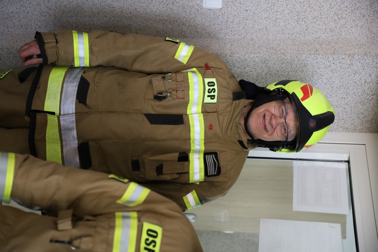 Wielka akcja strażaków w szkołach i pod kościołami. Co się działo w gminie Lelis? [21.04.2026] - zdjęcie #9 - eOstroleka.pl