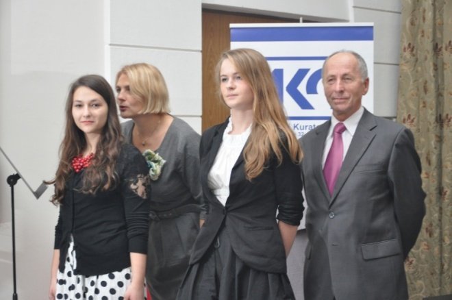 Stypendia Prezesa Rady Ministrów: Najzdolniejsi uczniowie nagrodzeni [29.XI.2011] - zdjęcie #11 - eOstroleka.pl
