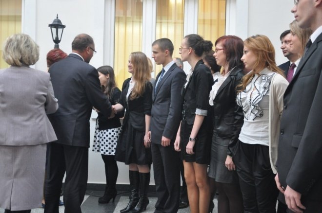 Stypendia Prezesa Rady Ministrów: Najzdolniejsi uczniowie nagrodzeni [29.XI.2011] - zdjęcie #16 - eOstroleka.pl