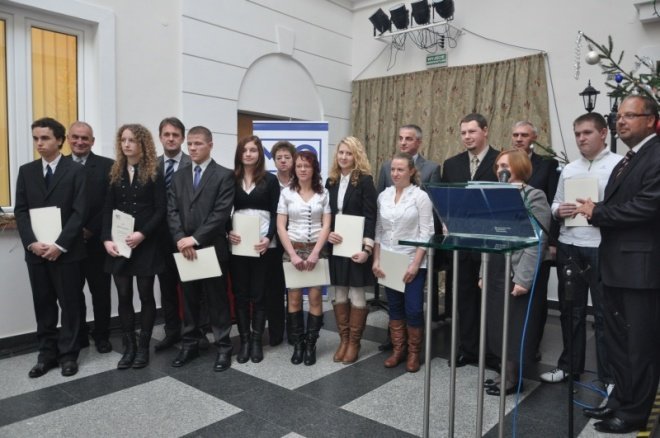Stypendia Prezesa Rady Ministrów: Najzdolniejsi uczniowie nagrodzeni [29.XI.2011] - zdjęcie #35 - eOstroleka.pl