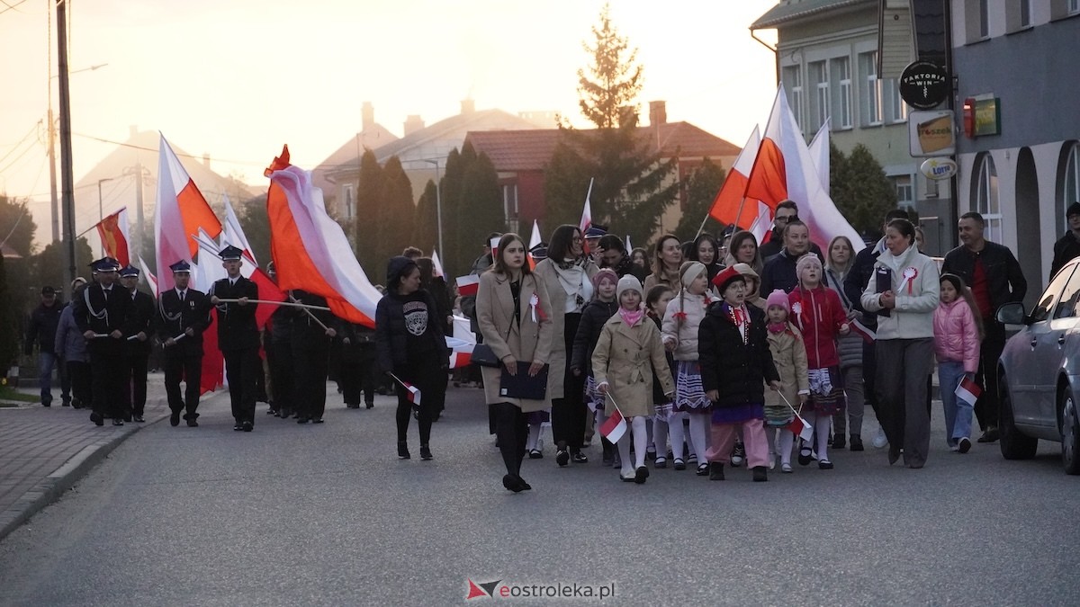 Patriotyczny przemarsz ulicami Czerwina [29.04.2026] - zdjęcie #42 - eOstroleka.pl