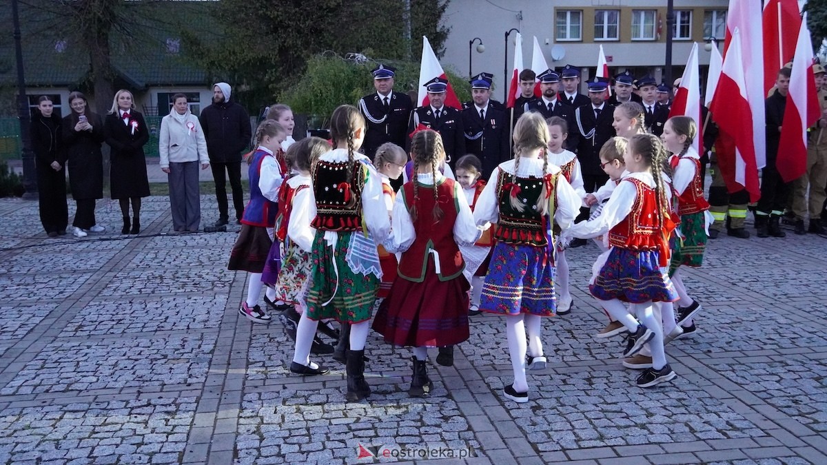 Patriotyczny przemarsz ulicami Czerwina [29.04.2026] - zdjęcie #3 - eOstroleka.pl