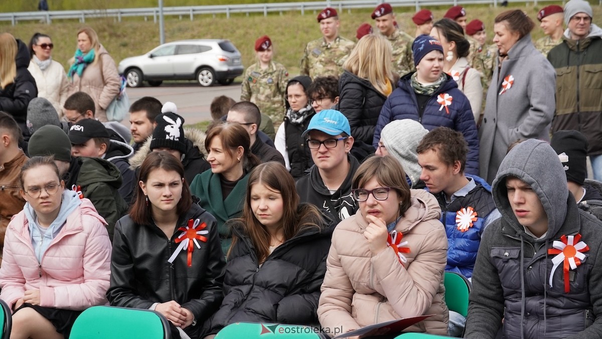 Happening Nasza Flaga nad Narwią w Ostrołęce [30.04.2026] - zdjęcie #79 - eOstroleka.pl