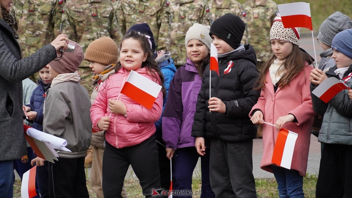Happening Nasza Flaga nad Narwią w Ostrołęce [30.04.2026] - zdjęcie #71 - eOstroleka.pl