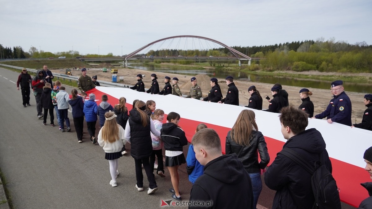 Happening Nasza Flaga nad Narwią w Ostrołęce [30.04.2026] - zdjęcie #16 - eOstroleka.pl