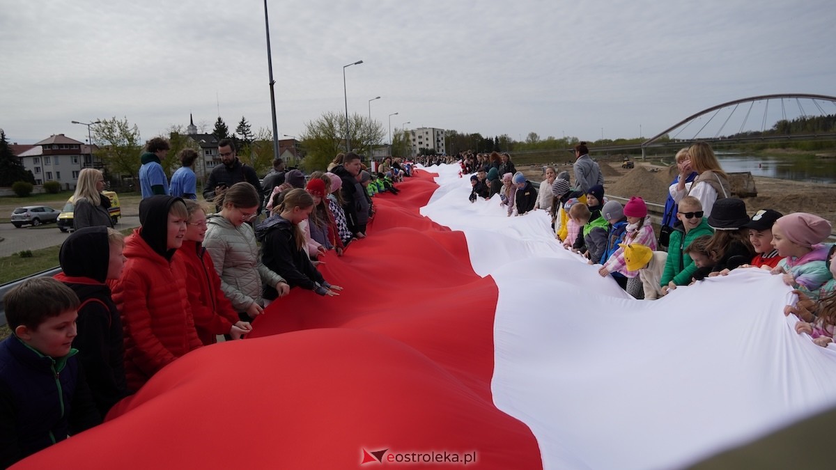 Happening Nasza Flaga nad Narwią w Ostrołęce [30.04.2026] - zdjęcie #4 - eOstroleka.pl