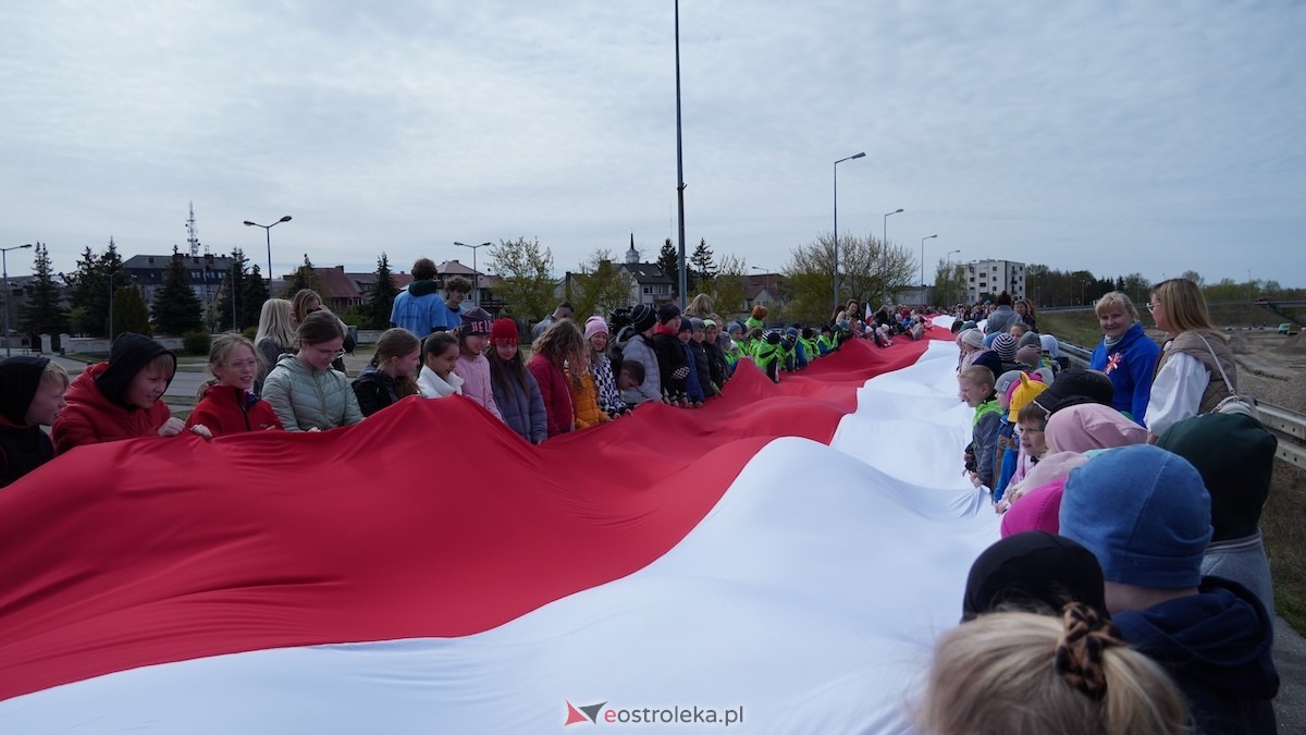 Happening Nasza Flaga nad Narwią w Ostrołęce [30.04.2026] - zdjęcie #2 - eOstroleka.pl