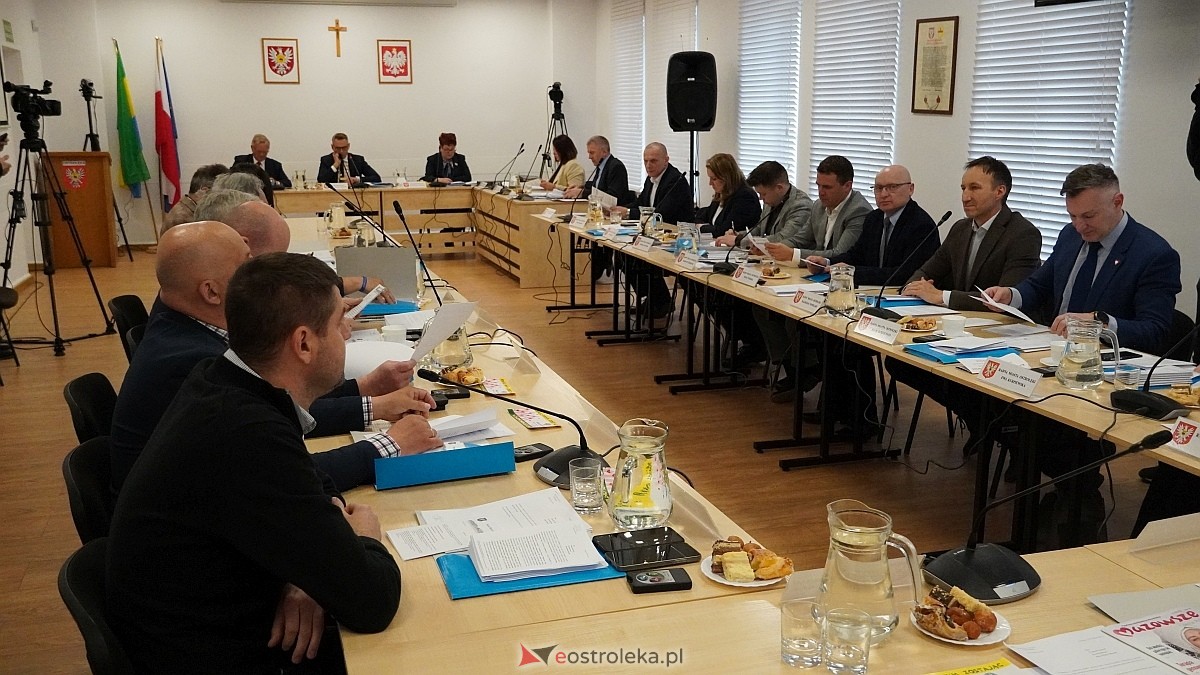 Sesja rady Miasta w Ostrołęce [30.04.2026] - zdjęcie #49 - eOstroleka.pl