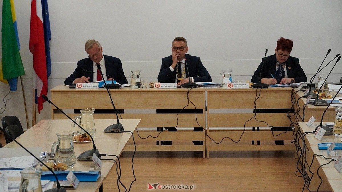 Sesja rady Miasta w Ostrołęce [30.04.2026] - zdjęcie #41 - eOstroleka.pl