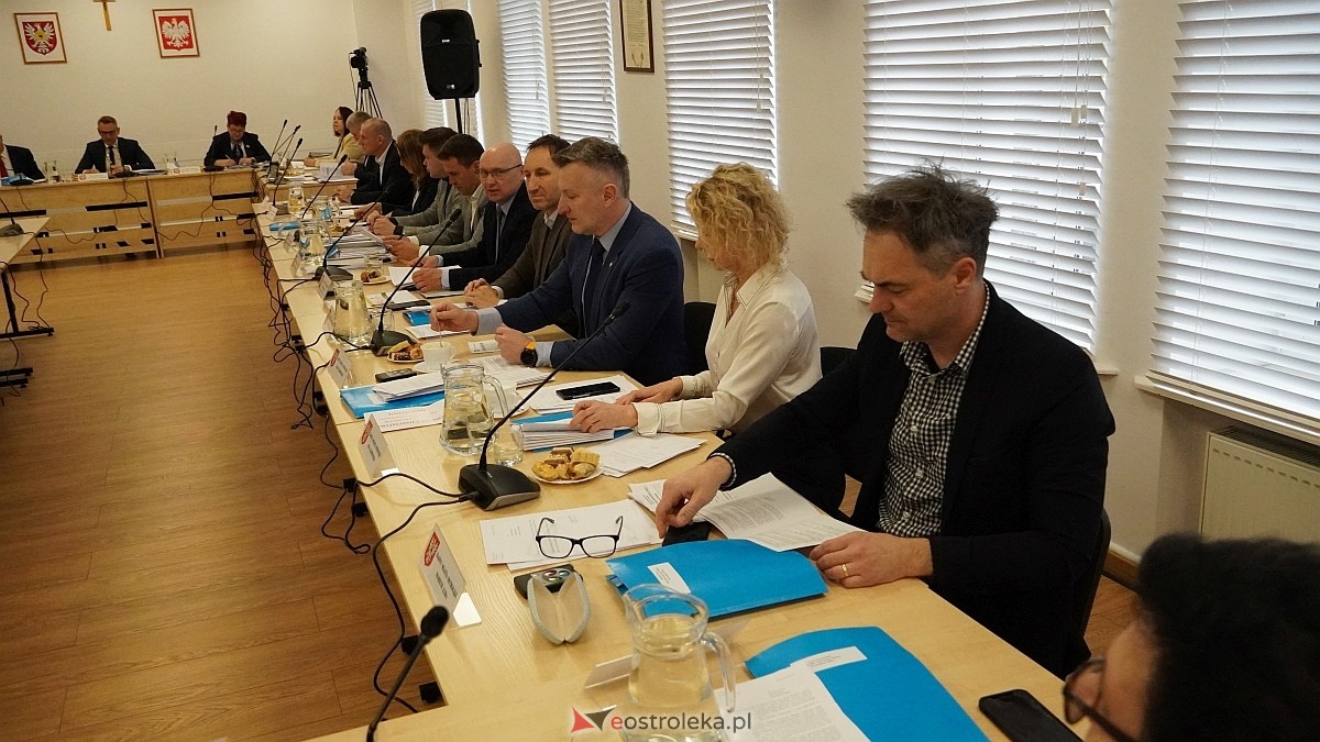Sesja rady Miasta w Ostrołęce [30.04.2026] - zdjęcie #40 - eOstroleka.pl