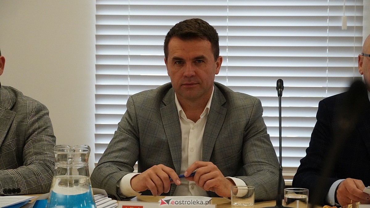 Sesja rady Miasta w Ostrołęce [30.04.2026] - zdjęcie #33 - eOstroleka.pl