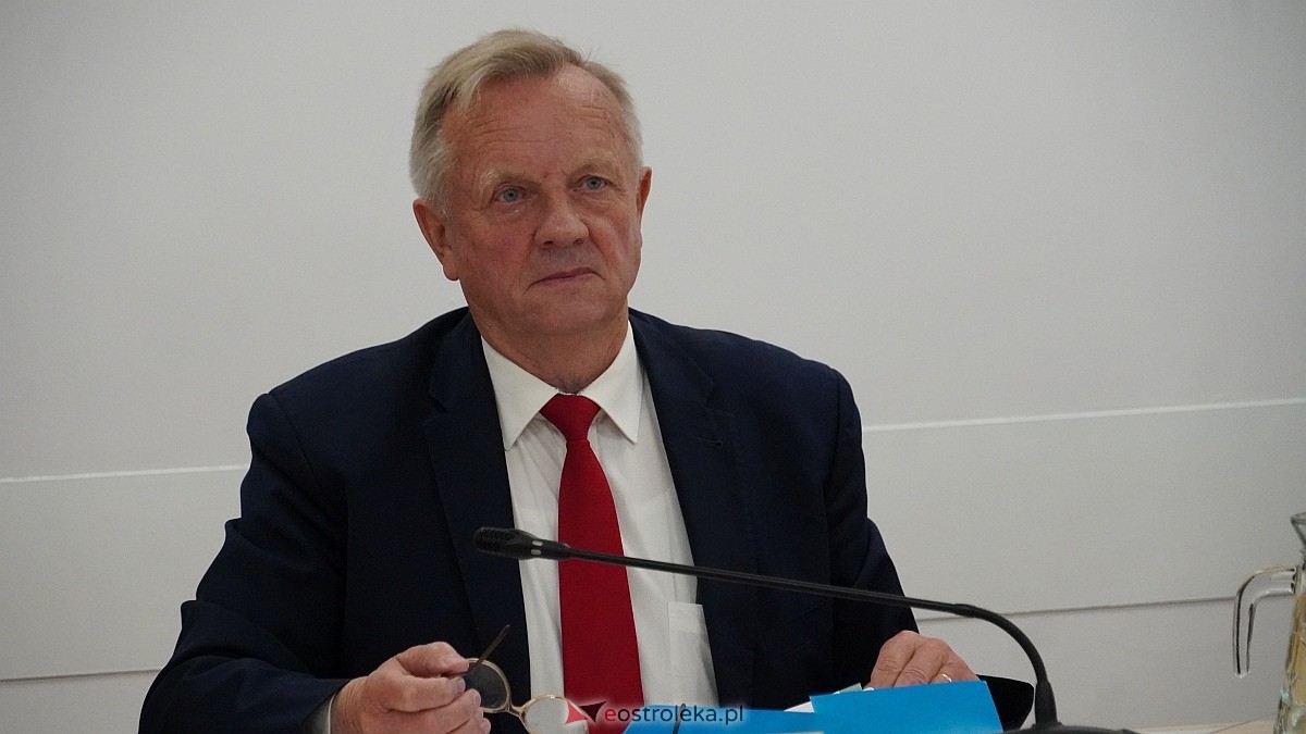 Sesja rady Miasta w Ostrołęce [30.04.2026] - zdjęcie #25 - eOstroleka.pl