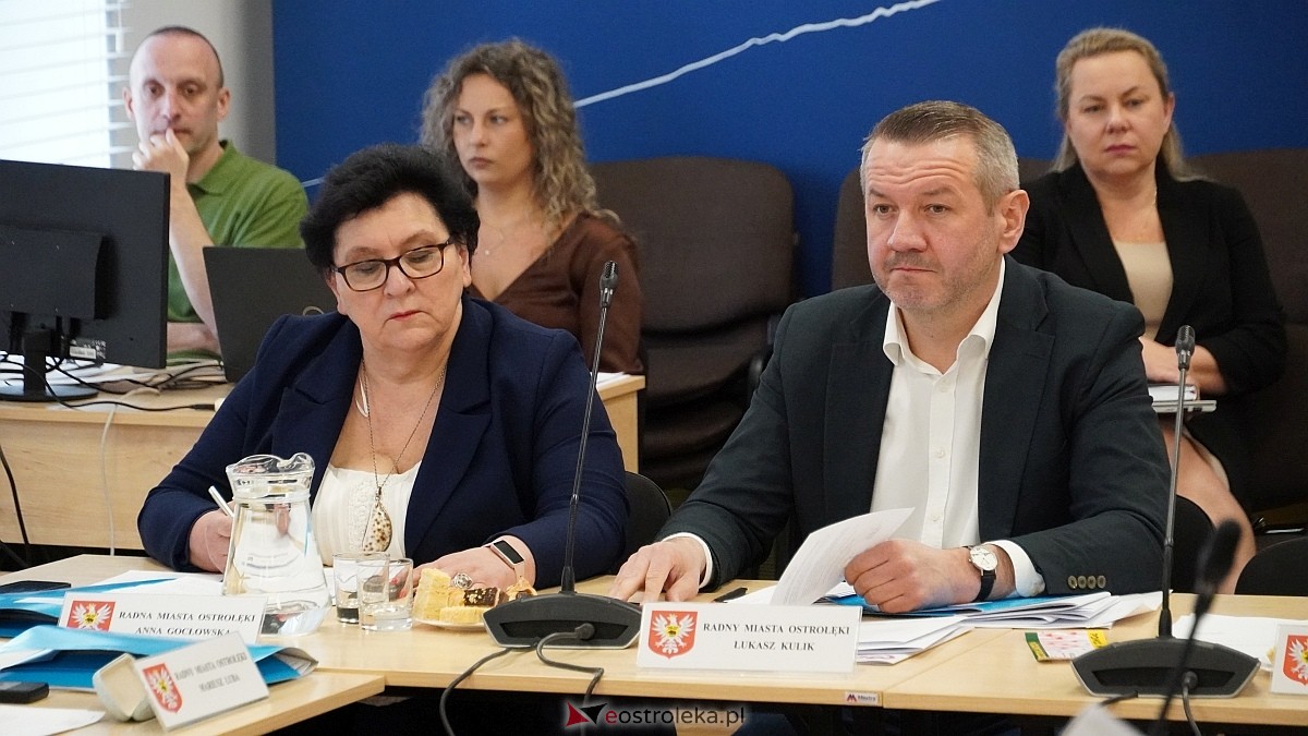 Sesja rady Miasta w Ostrołęce [30.04.2026] - zdjęcie #21 - eOstroleka.pl