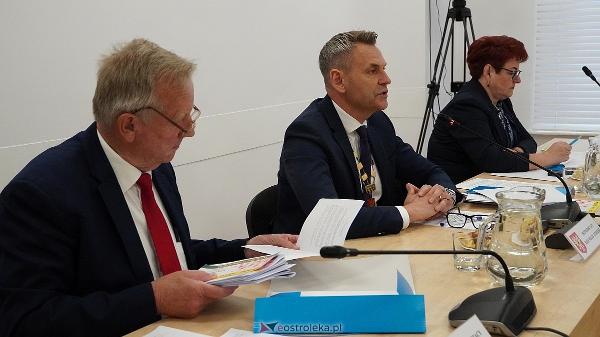 Sesja rady Miasta w Ostrołęce [30.04.2026] - zdjęcie #5 - eOstroleka.pl