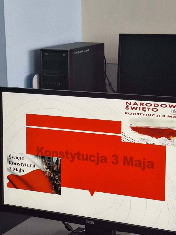 Lekcja patriotyzmu w SP 10 w Ostrołęce [30.04.2026] - zdjęcie #25 - eOstroleka.pl