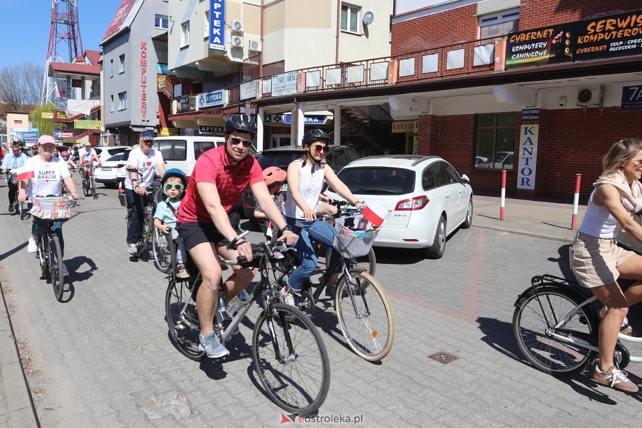 Rajd rowerowy z okazji Dnia Flagi RP [2.05.2026] - zdjęcie #46 - eOstroleka.pl