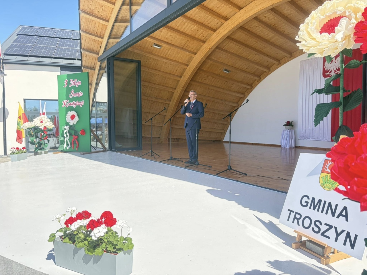 Obchody Święta Konstytucji 3 Maja w Troszynie [3.05.2026] - zdjęcie #1 - eOstroleka.pl