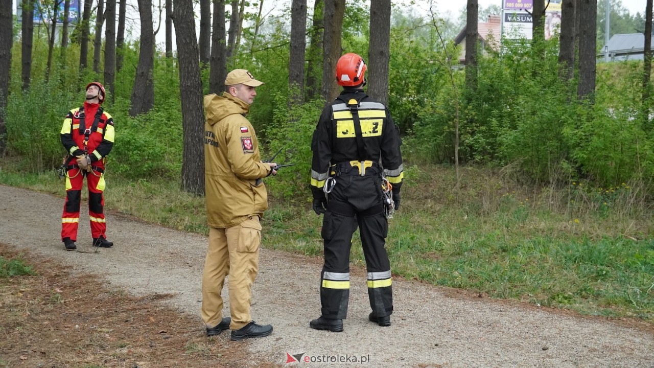 Ostrołęka wstrzymała oddech! Co wydarzyło się na moście Madalińskiego i w pobliskim parku? [07.05.2026] - zdjęcie #5 - eOstroleka.pl