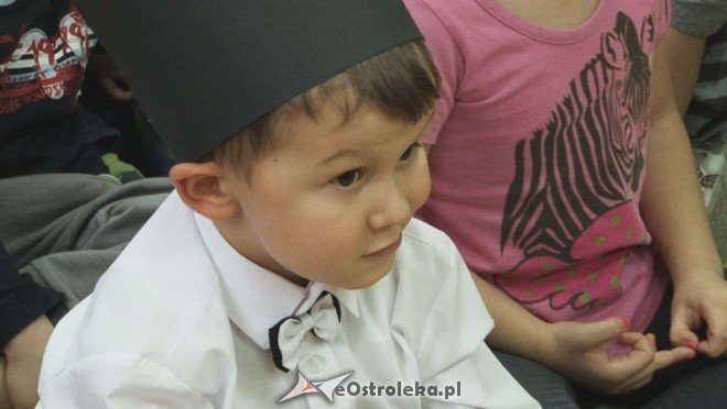 Górnicy odwiedzili Przedszkole Miejskie nr 17 [30.11.2011] - zdjęcie #16 - eOstroleka.pl