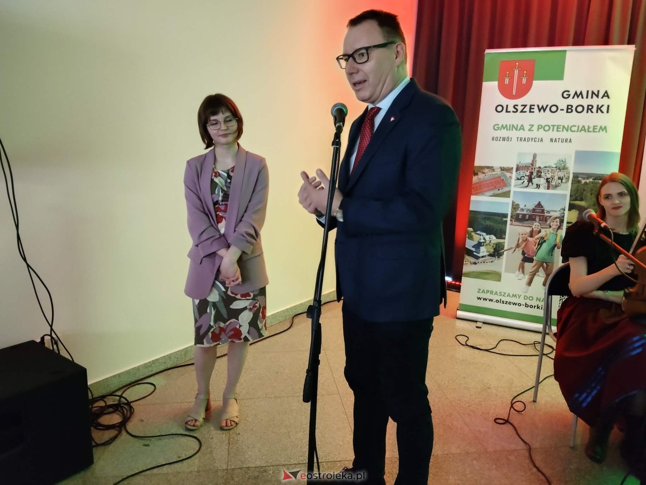 Wernisaż wystawy Mazowsze w obiektywie Natalii Niedźwiedzkiej [08.05.2026] - zdjęcie #38 - eOstroleka.pl