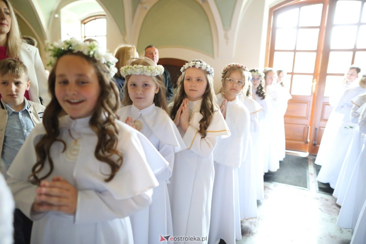 I Komunia Święta w sanktuarium pw. św. Antoniego Padewskiego [.09.05.2026] - zdjęcie #54 - eOstroleka.pl