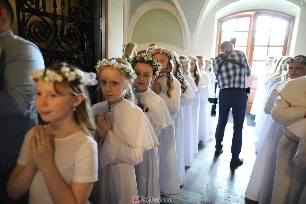 I Komunia Święta w sanktuarium pw. św. Antoniego Padewskiego [.09.05.2026] - zdjęcie #37 - eOstroleka.pl