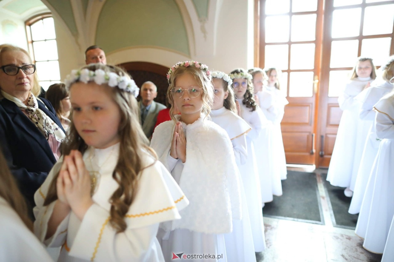 I Komunia Święta w sanktuarium pw. św. Antoniego Padewskiego [.09.05.2026] - zdjęcie #34 - eOstroleka.pl