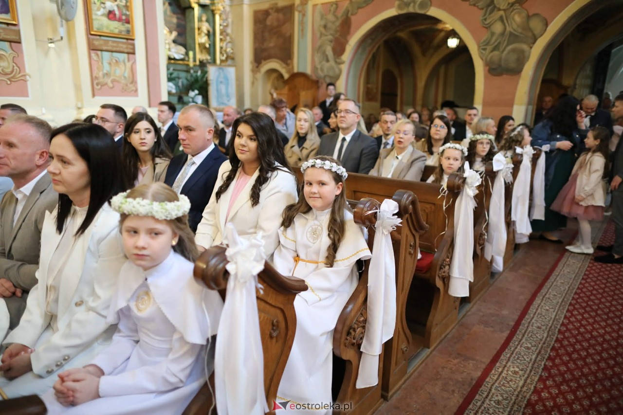 I Komunia Święta w sanktuarium pw. św. Antoniego Padewskiego [.09.05.2026] - zdjęcie #14 - eOstroleka.pl