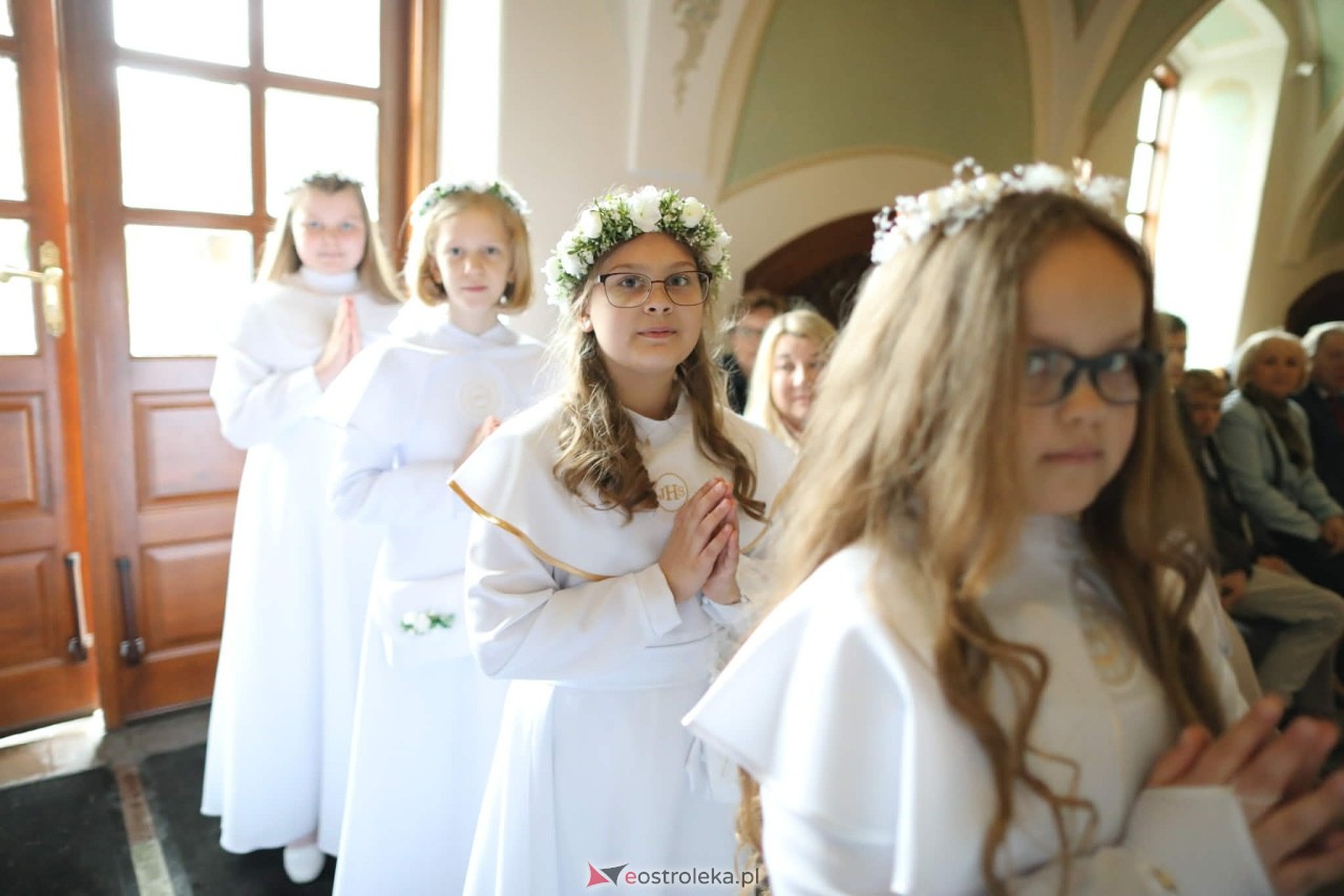 I Komunia Święta w sanktuarium pw. św. Antoniego Padewskiego [.09.05.2026] - zdjęcie #11 - eOstroleka.pl