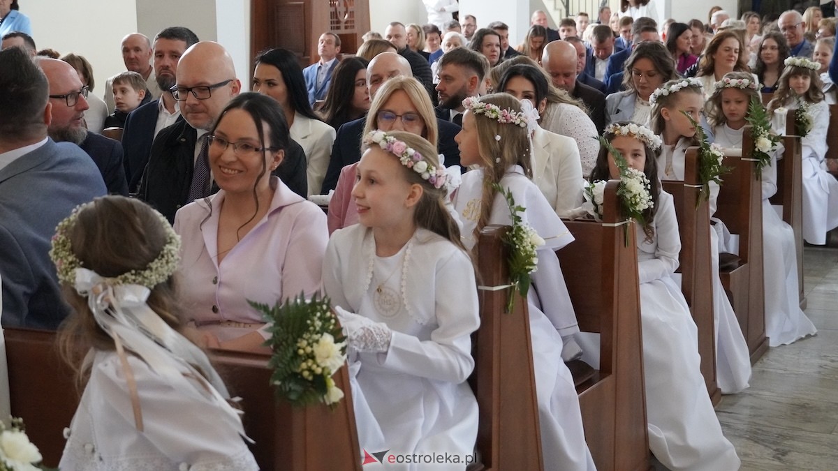 I Komunia Święta w parafii pw. św. Franciszka z Asyżu [09.05.2026] - zdjęcie #42 - eOstroleka.pl
