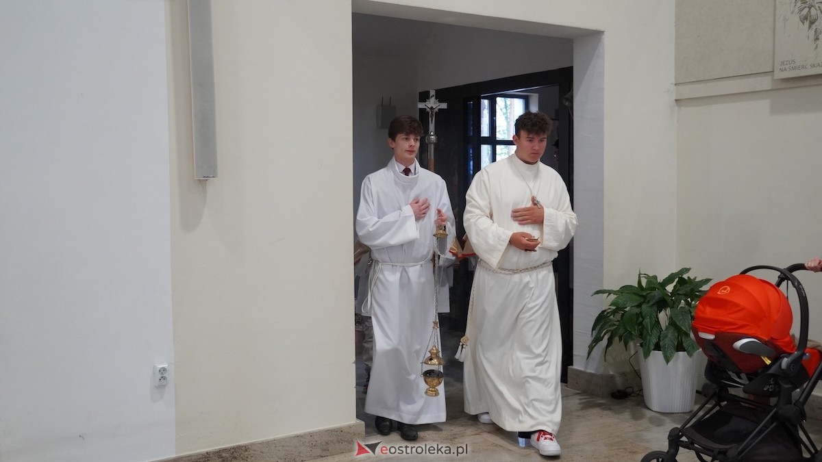 I Komunia Święta w parafii pw. św. Franciszka z Asyżu [09.05.2026] - zdjęcie #28 - eOstroleka.pl