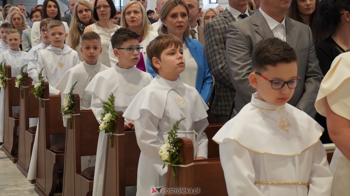 I Komunia Święta w parafii pw. św. Franciszka z Asyżu [09.05.2026] - zdjęcie #24 - eOstroleka.pl