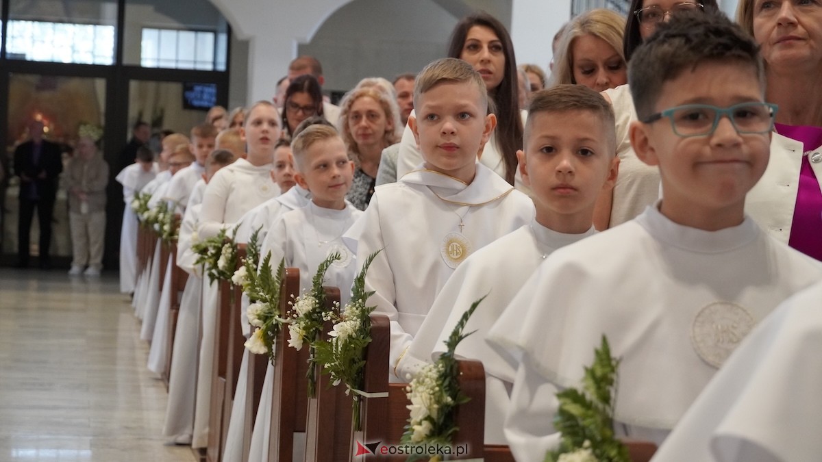 I Komunia Święta w parafii pw. św. Franciszka z Asyżu [09.05.2026] - zdjęcie #23 - eOstroleka.pl